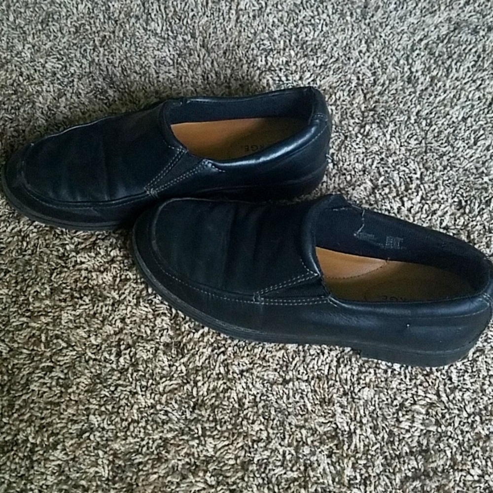 Leather dress shoes